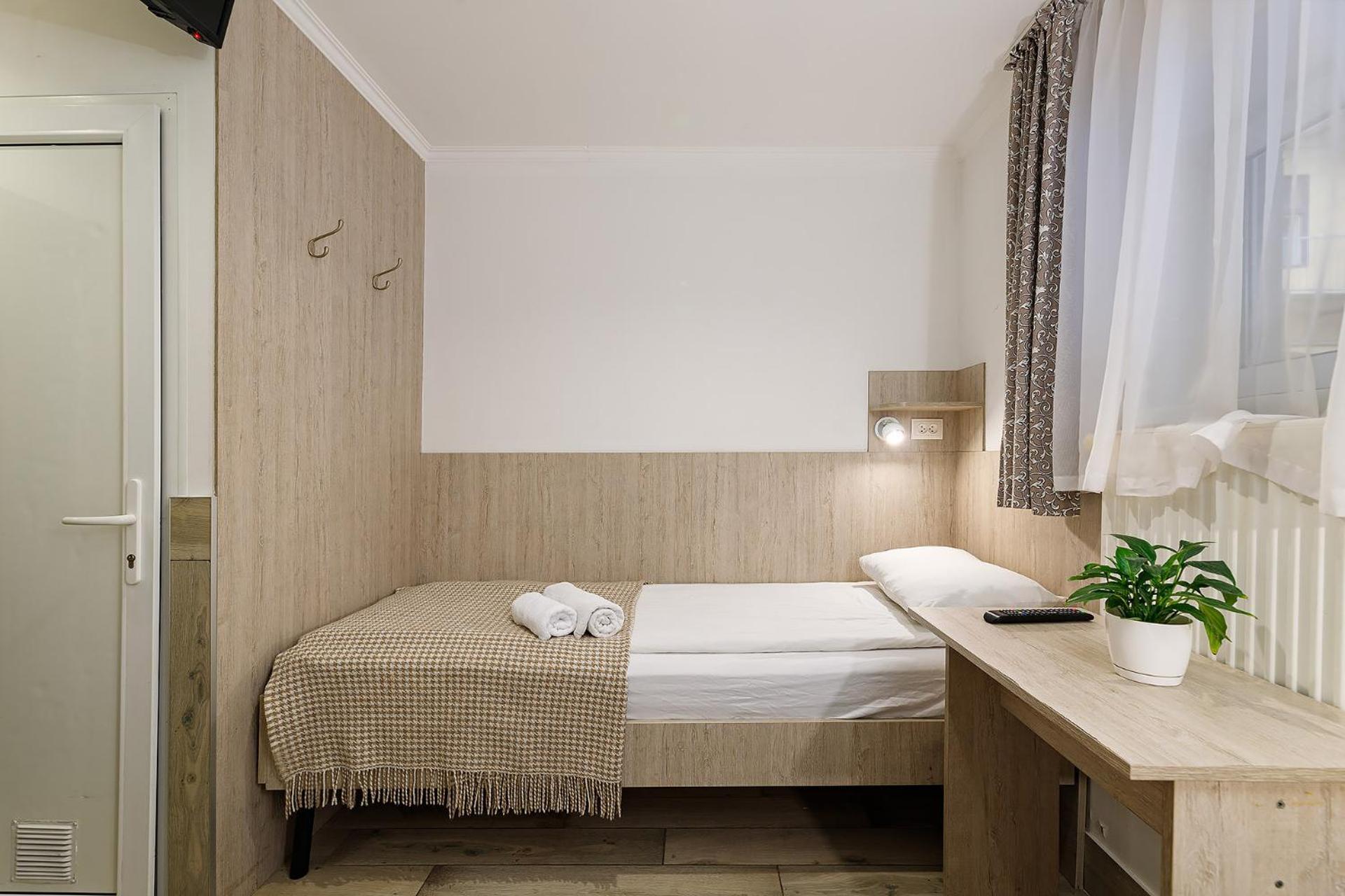 Готель Кайзер Економ Lviv Extérieur photo